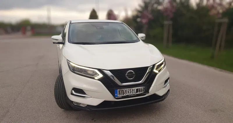 samochody osobowe Nissan Qashqai cena 83450 przebieg: 12300, rok produkcji 2020 z Warszawa